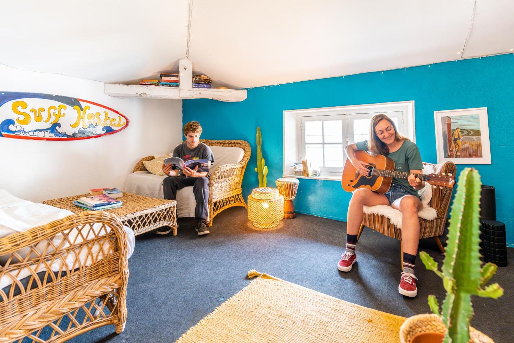 Surf Hostel 比亚里茨 外观 照片