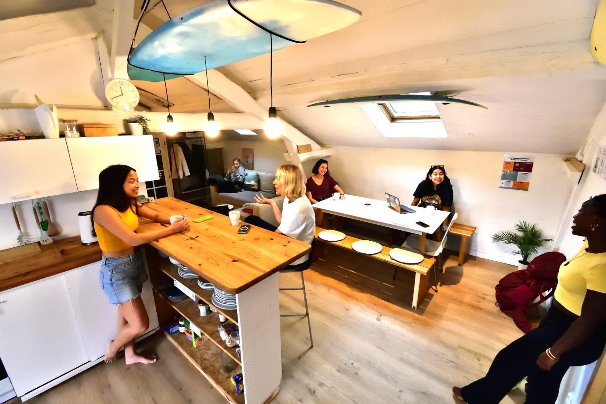 Surf Hostel 比亚里茨 外观 照片